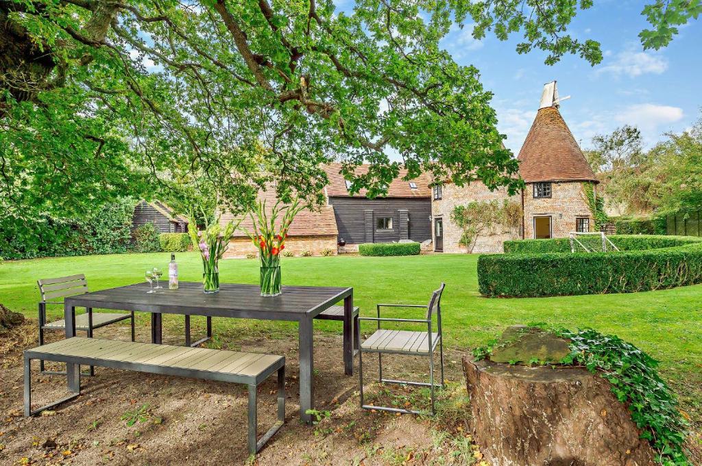 Court Lodge Oast Heathfield Exterior foto